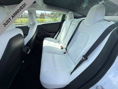 Used 2023 Tesla Model 3 Standard Range RWD image 12
