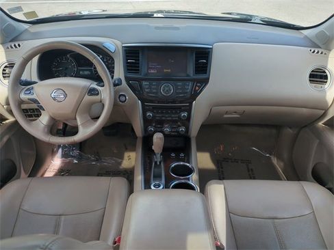 Used 2015 Nissan Pathfinder Platinum image 15
