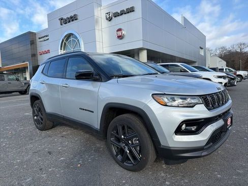 New 2026 Jeep Compass Limited AWD/4WD image 1