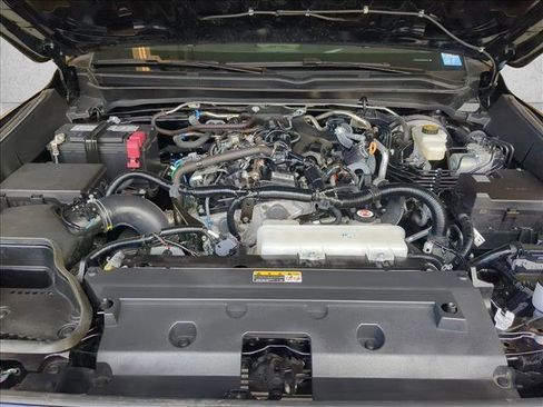 Used 2024 Toyota Tacoma TRD Off-Road w/ TRD Off Road Upgrade Package image 24