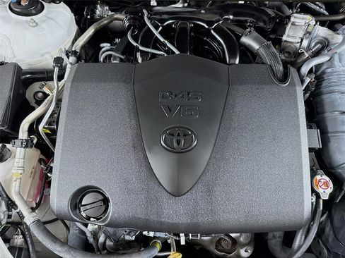 Used 2022 Toyota Camry TRD image 28