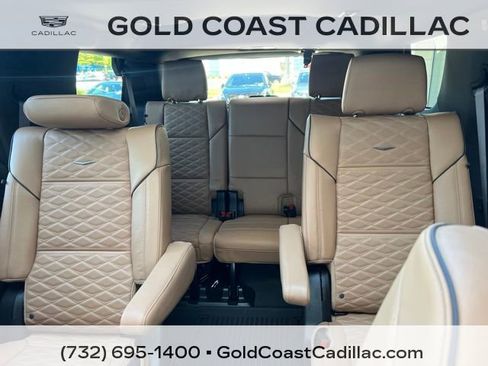 Used 2023 Cadillac Escalade Premium Luxury w/ LPO, Floor Liner Package AWD/4WD image 27