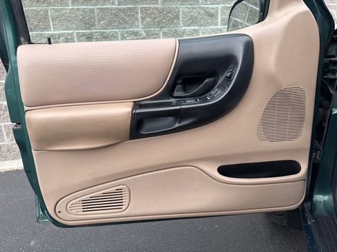 Used 1999 Ford Ranger XLT image 10