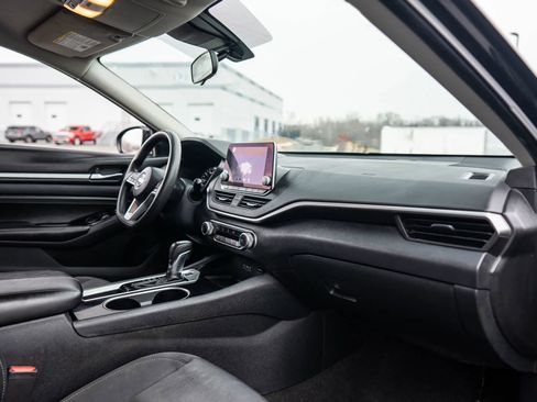 Used 2021 Nissan Altima 2.5 SV image 13