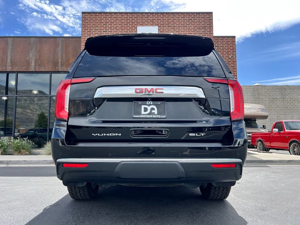 Used 2023 GMC Yukon SLT w/ Max Trailering Package AWD/4WD image 5
