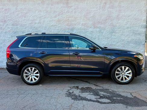 Used 2016 Volvo XC90 T6 Momentum w/ Momentum Plus Package AWD/4WD image 4