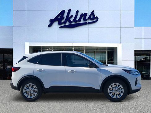 New 2026 Ford Escape Active image 1