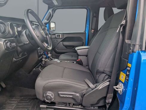 Used 2022 Jeep Wrangler Sport S image 13