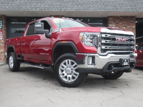 Used 2021 GMC Sierra 2500 SLE w/ SLE Convenience Package AWD/4WD image 2