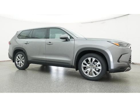 New 2026 Toyota Grand Highlander Limited image 28