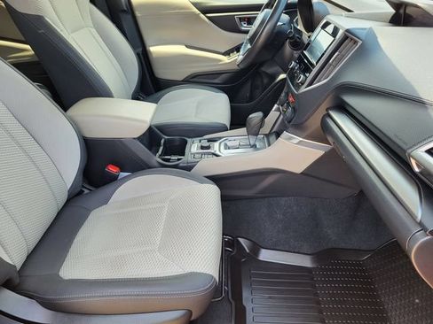 Certified 2024 Subaru Forester Premium AWD/4WD image 21