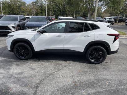 New 2025 Chevrolet Trax ACTIV w/ Sunroof Package