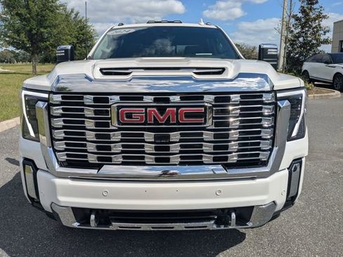 Used 2024 GMC Sierra 3500 Denali w/ Denali Reserve Package image 2