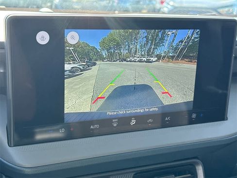 New 2025 Ford Maverick XL image 23