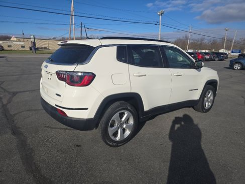 Used 2019 Jeep Compass Latitude w/ Safety & Security Group image 25