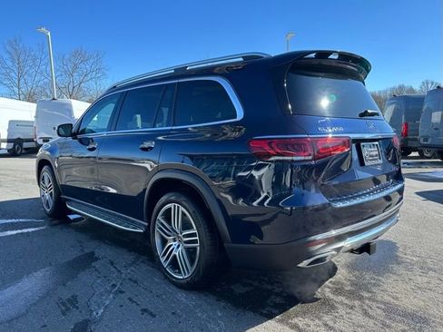 Used 2022 Mercedes-Benz GLS 450 4MATIC image 5