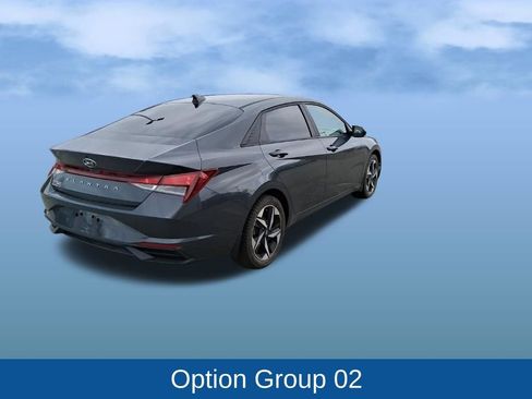 Used 2023 Hyundai Elantra SEL w/ Convenience Package FWD image 7