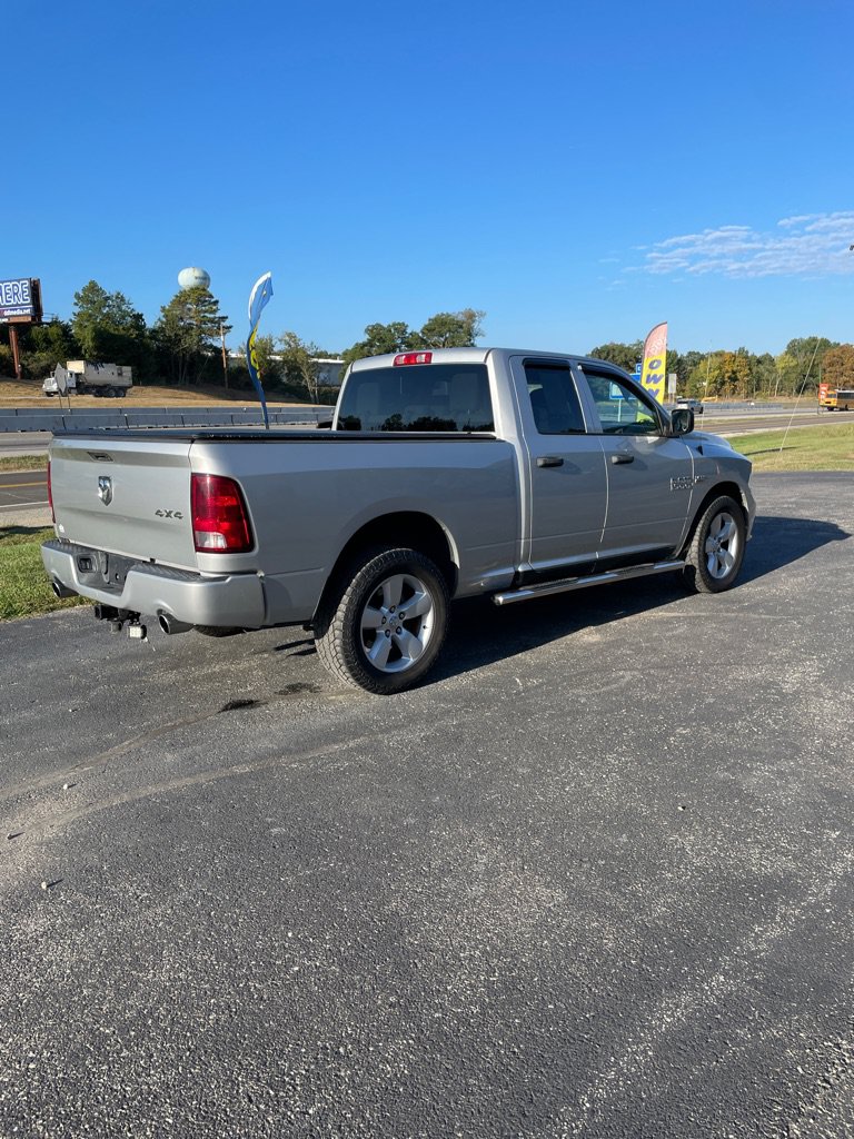 Used 2015 RAM 1500 Express AWD/4WD image 5