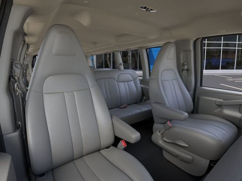 New 2025 Chevrolet Express 3500 LS w/ Chrome Appearance Package image 16