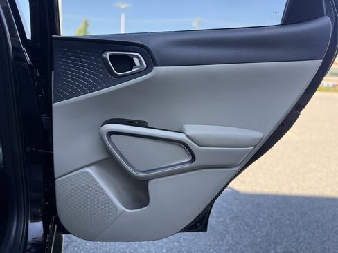 Used 2022 Kia Soul S image 20