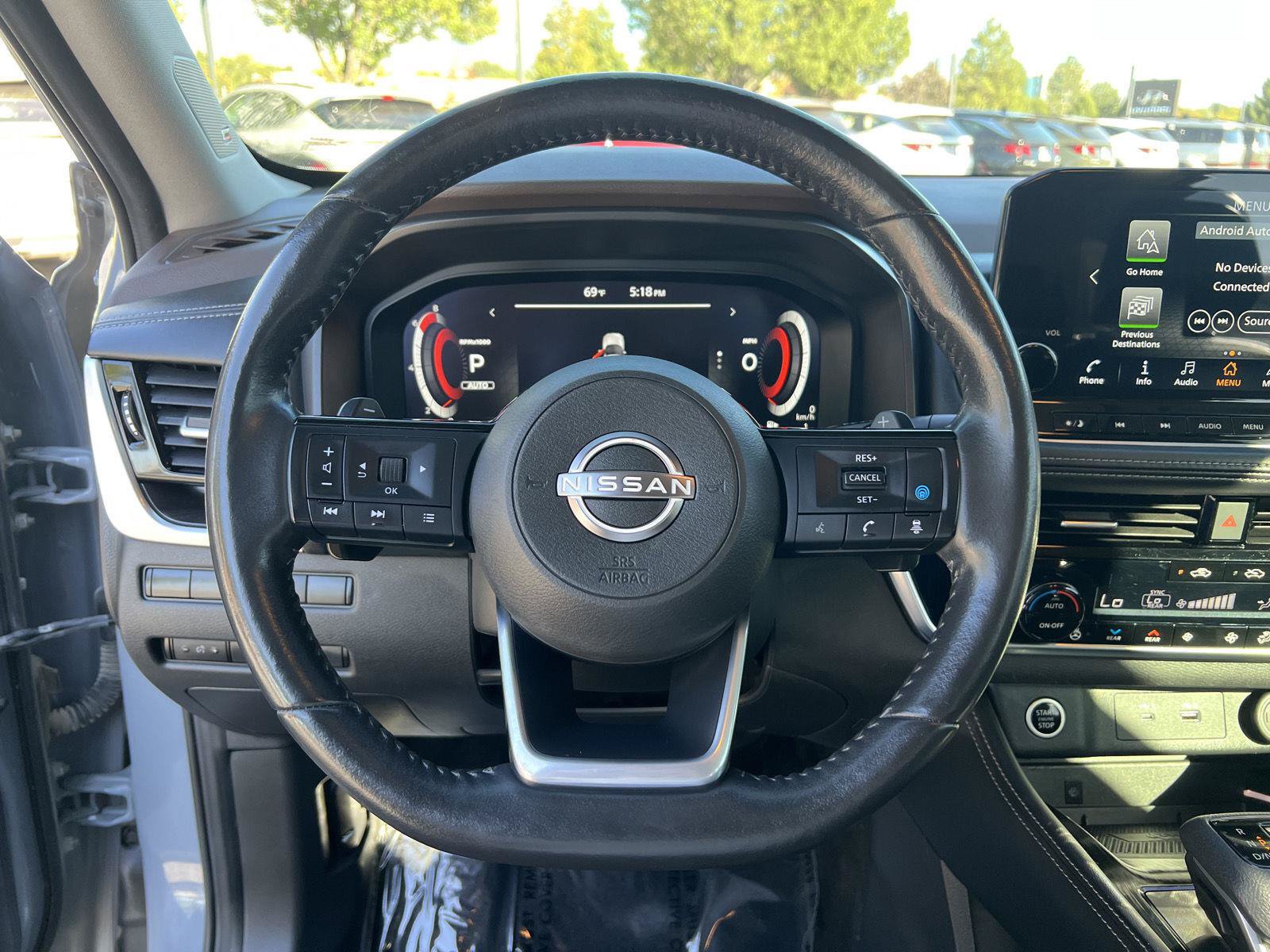 Used 2022 Nissan Rogue Platinum w/ Head-Up Display Package AWD/4WD image 6
