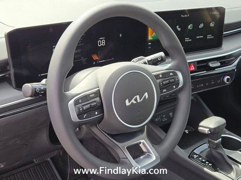New 2026 Kia K5 LXS FWD image 15