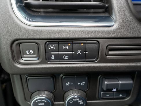 Used 2023 Chevrolet Tahoe RST w/ Luxury Package image 29