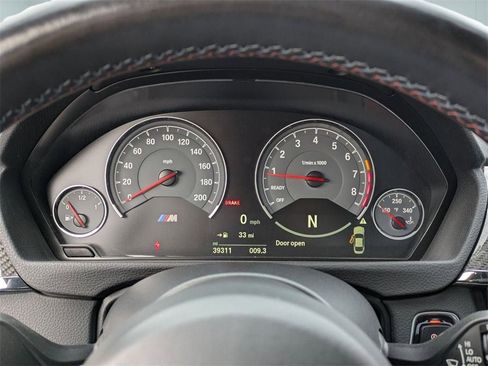 Used 2020 BMW M4 Base w/ Competition Package image 18