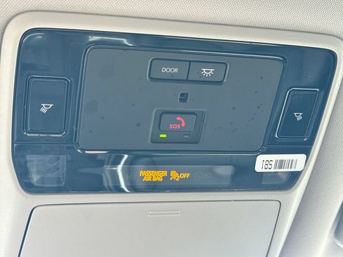 Used 2026 Toyota Grand Highlander AWD image 34
