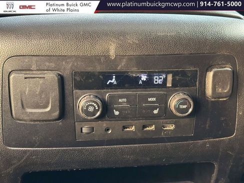 Used 2017 Chevrolet Tahoe Premier image 18