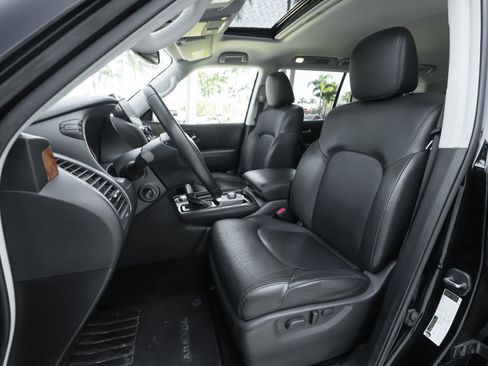 Used 2023 Nissan Armada SL w/ Captain's Chairs Package image 16