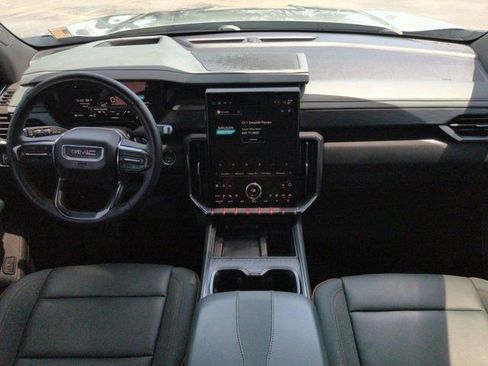 Used 2024 GMC Acadia AT4 w/ Luxury Package AWD/4WD image 14