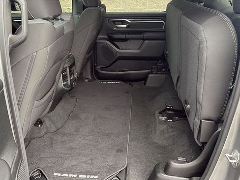 Used 2021 RAM 1500 Big Horn AWD/4WD image 37