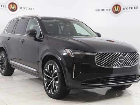Used 2025 Volvo XC90 B6 Plus AWD/4WD image 22