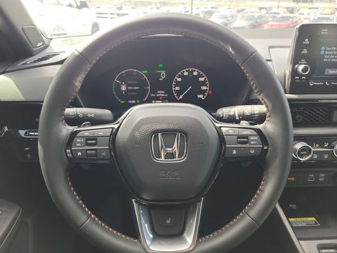 Used 2025 Honda CR-V Sport Touring image 23
