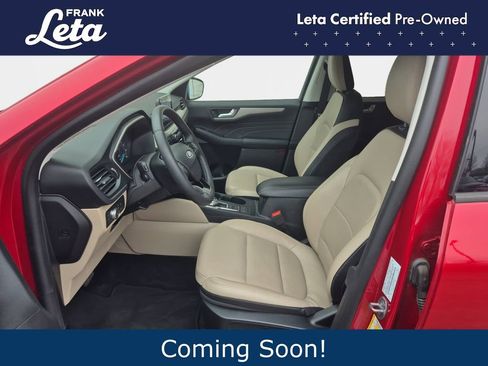 Used 2022 Ford Escape SEL AWD/4WD image 12