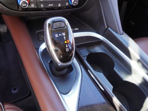 Used 2020 Buick Enclave Avenir w/ Avenir Technology Package image 20