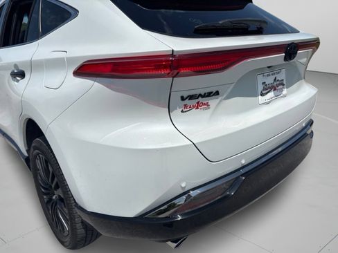 Used 2024 Toyota Venza Nightshade AWD/4WD image 28