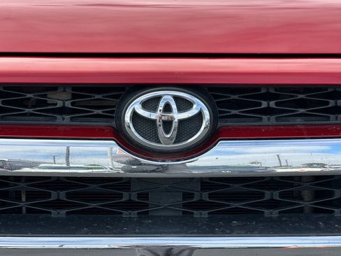 Used 2018 Toyota 4Runner Limited image 41
