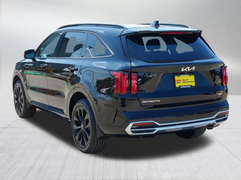 Certified 2023 Kia Sorento SX AWD/4WD image 5