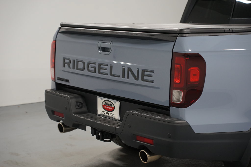 Used 2024 Honda Ridgeline Black Edition image 9