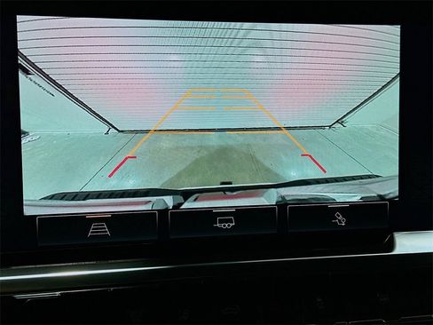 New 2026 GMC Sierra 3500 SLT image 14