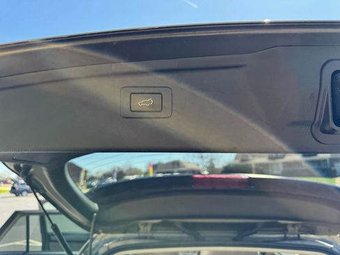 Used 2015 Subaru Outback 2.5i Premium image 22