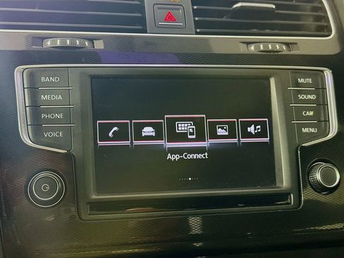 Used 2017 Volkswagen GTI Sport FWD image 16