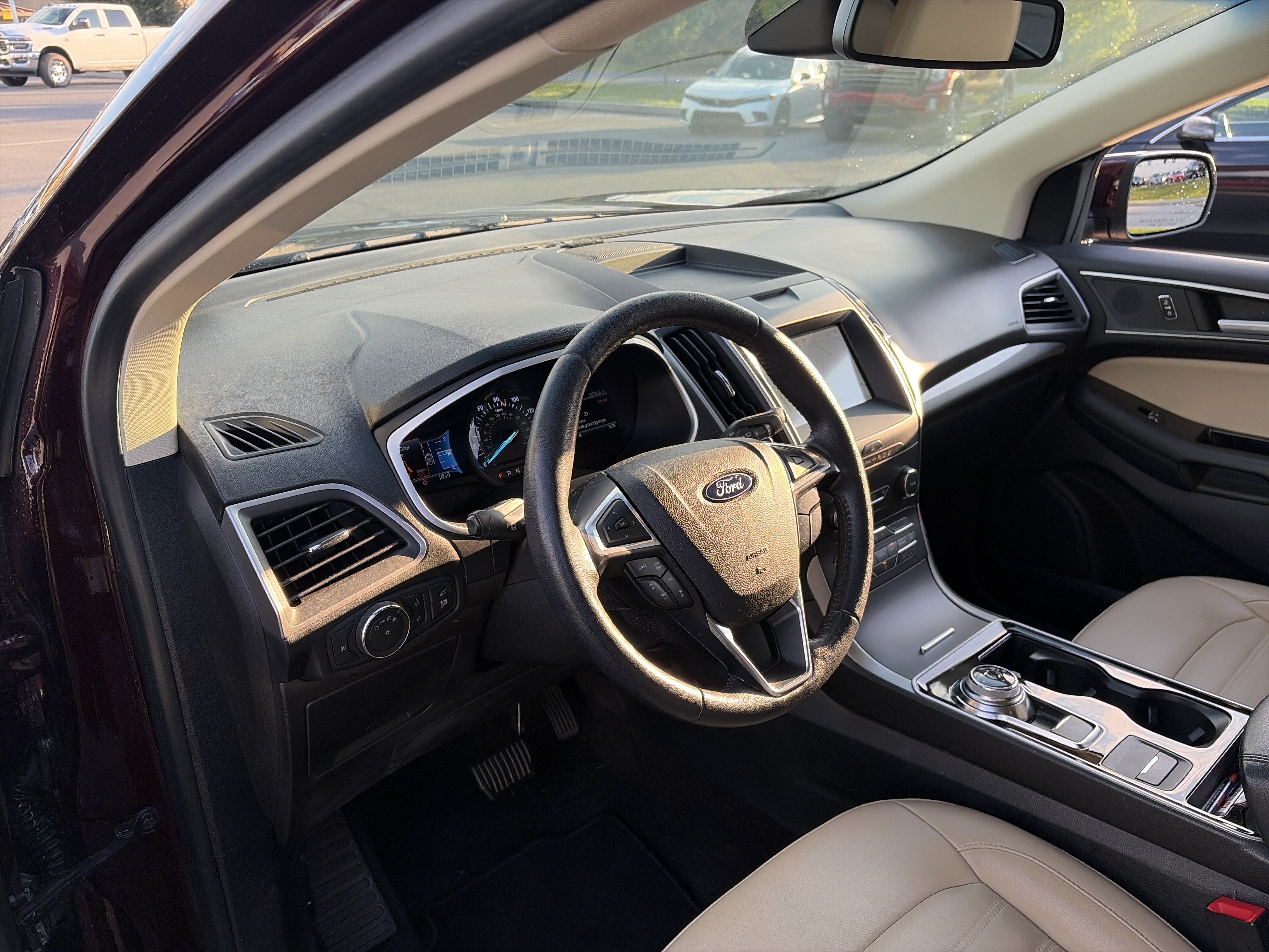 Used 2020 Ford Edge SEL w/ Convenience Package AWD/4WD image 15