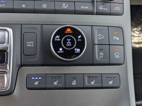 Used 2020 Hyundai Palisade Limited w/ Winter Weather Package AWD/4WD image 29