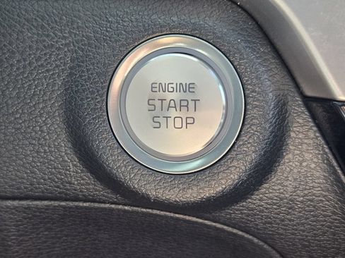 Used 2025 Kia Telluride S AWD/4WD image 9