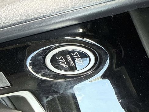 New 2025 Nissan Versa SV w/ Trunk Package image 25