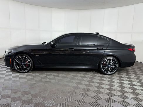 Certified 2023 BMW 530e xDrive w/ Premium Package AWD/4WD image 2