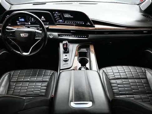 Used 2021 Cadillac Escalade Premium Luxury Platinum RWD image 14